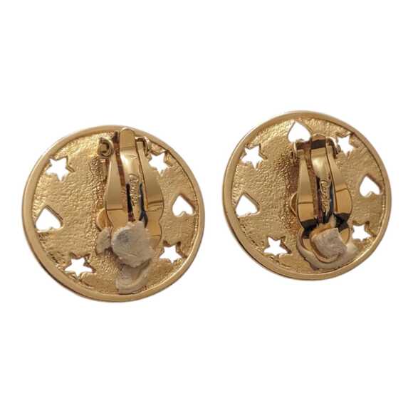 Vintage Carolee Gold Tone Faux Pearl Round Clip Earrings Cut Out Stars & Hearts - Picture 3 of 4